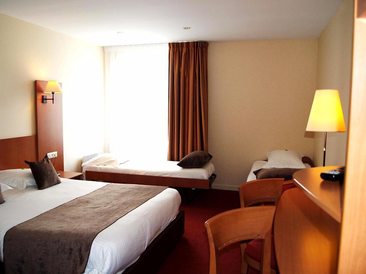 לז הרבייה Logis Hotel Restaurant Aloe מראה חיצוני תמונה