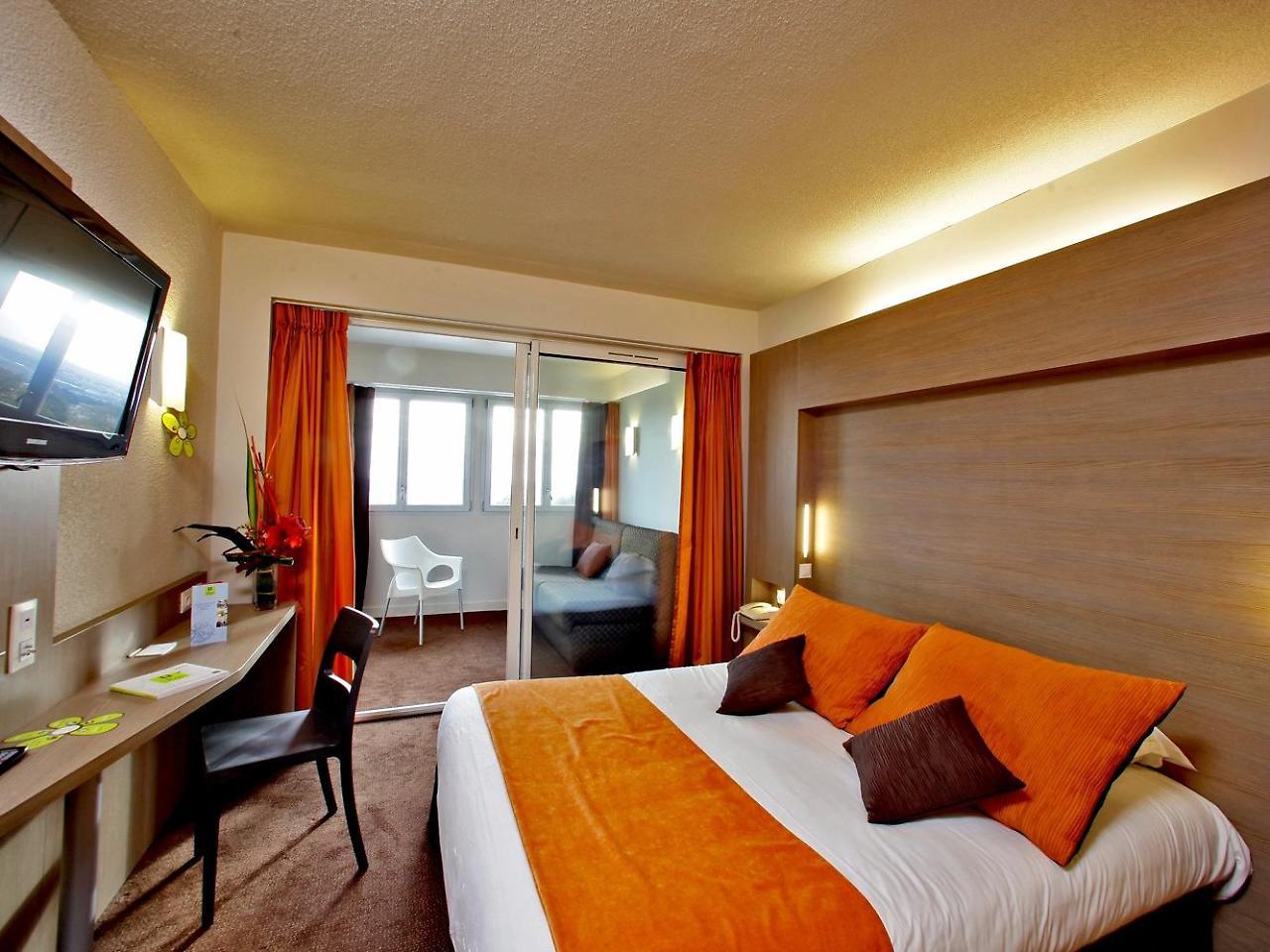 לז הרבייה Logis Hotel Restaurant Aloe מראה חיצוני תמונה