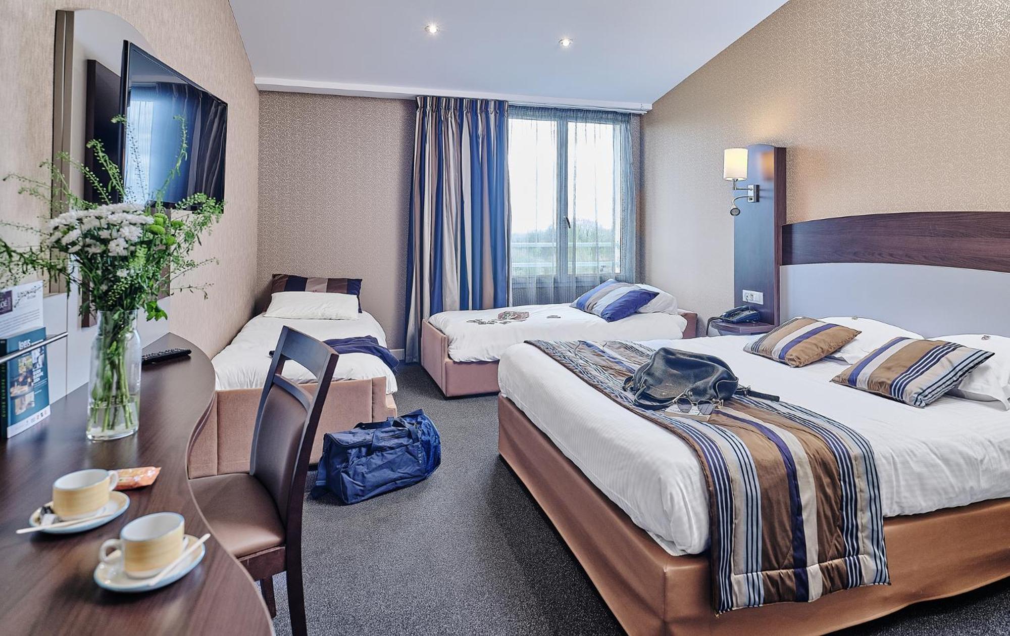 לז הרבייה Logis Hotel Restaurant Aloe מראה חיצוני תמונה